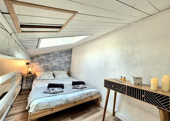 Le Petit Nid - Coeur De - Clim Apartamento Nîmes